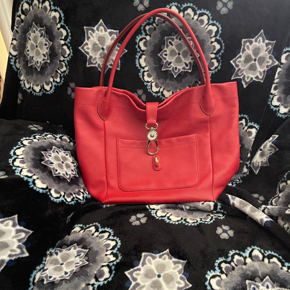 COPY - Dooney and Bourke Belvedere logo lock shoulder bag